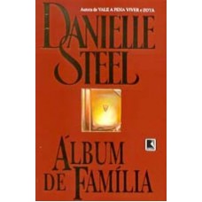 ÁLBUM DE FAMÍLIA