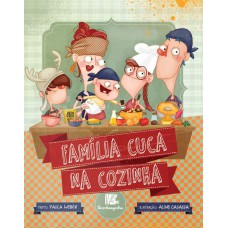 Família cuca na cozinha